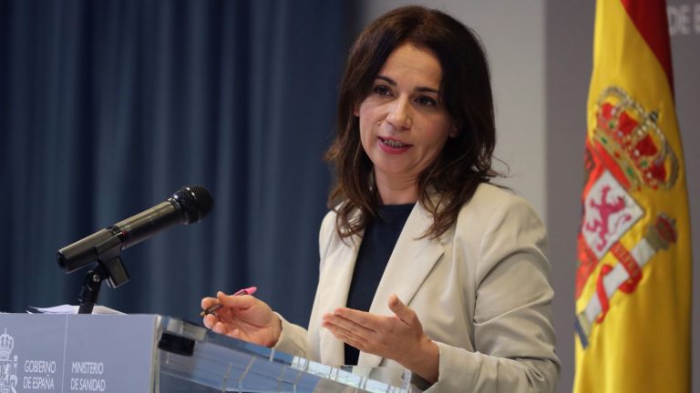 Sanidad insiste en que la estrategia de vacunación sigue «principios éticos»