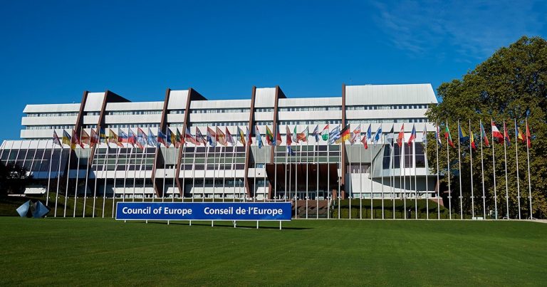 Consejo de Europa: El porcentaje de menores que no saben hablar gallego podría aumentar