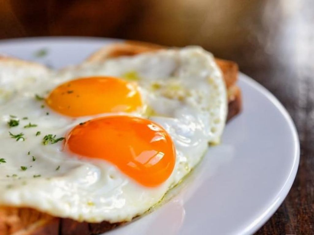 Qué Ingredientes Usar Para Un Huevo Frito Perfecto