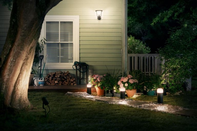 Xiaomi, Philips y otras luces para el jardín que ¡controlas con tu móvil!