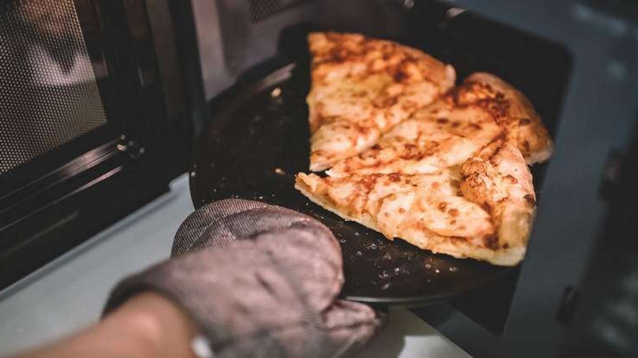 Receta de Pizza en el Microondas DePizza.Net