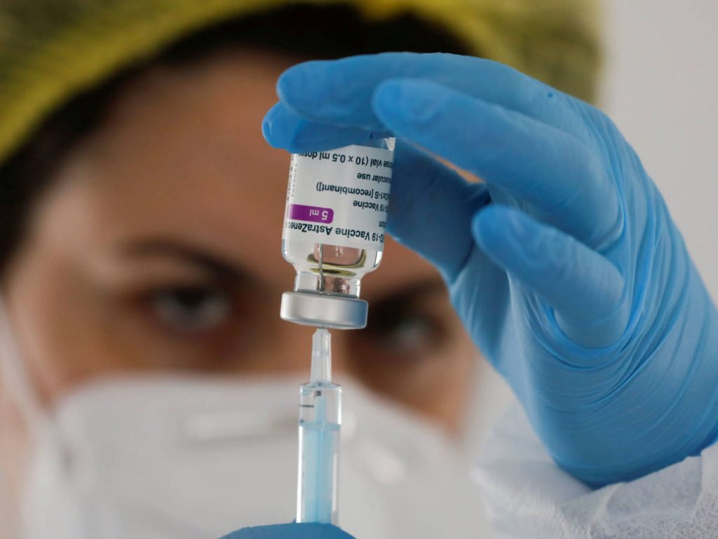 Pfizer, Moderna, Janssen, Astrazeneca: Riesgos Y Beneficios De Las Vacunas Según La Edad