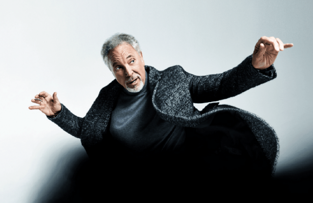 Tom Jones y «Surrounded by time», su nuevo álbum