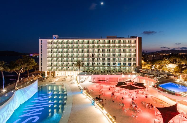 Sirenis Hotels & Resorts anuncia la apertura del hotel The Ibiza TwIIns el 28 de mayo 1 Sirenis Hotels & Resorts anuncia la apertura del hotel The Ibiza TwIIns el 28 de mayo