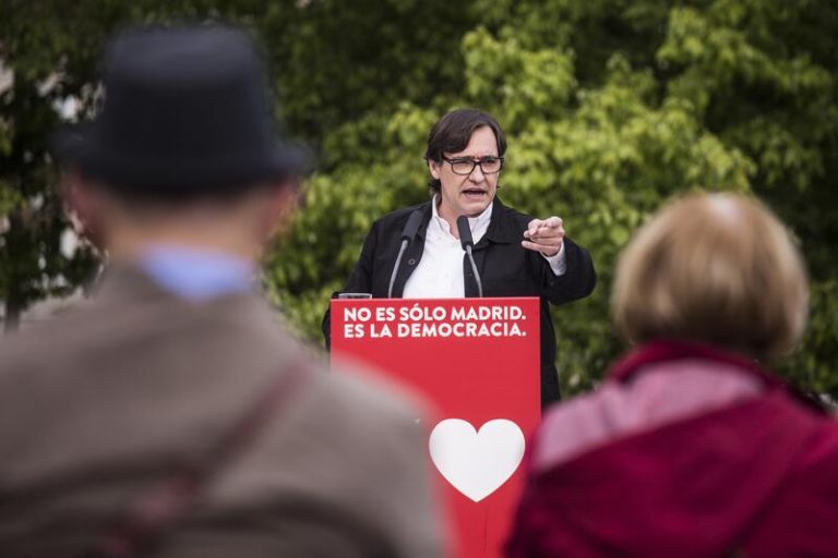 Illa (PSC) tacha de «tomadura de pelo» la negociación ERC-Junts y se ofrece para una investidura
