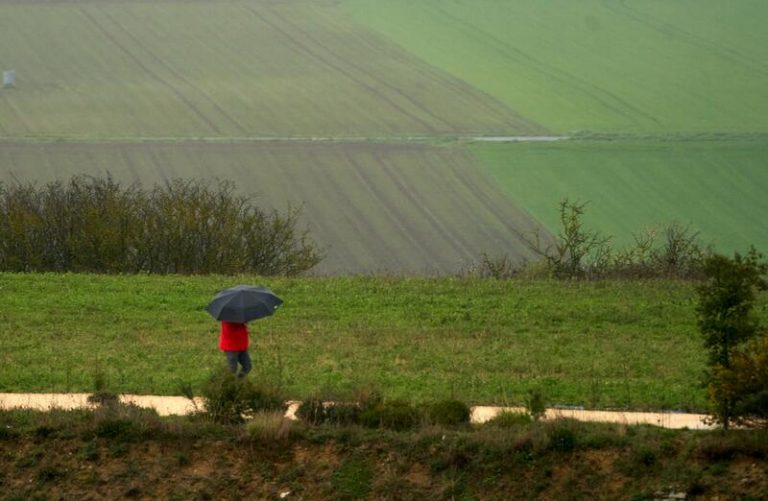 Las temperaturas bajan en casi toda España y las lluvias afectarán al sudeste y norte peninsular