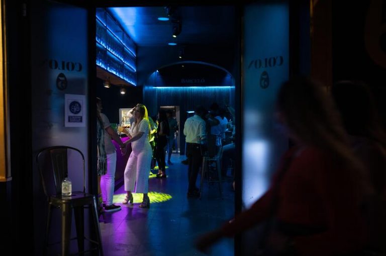 El ocio nocturno pide a Sanidad la apertura del sector tras el auge de los botellones