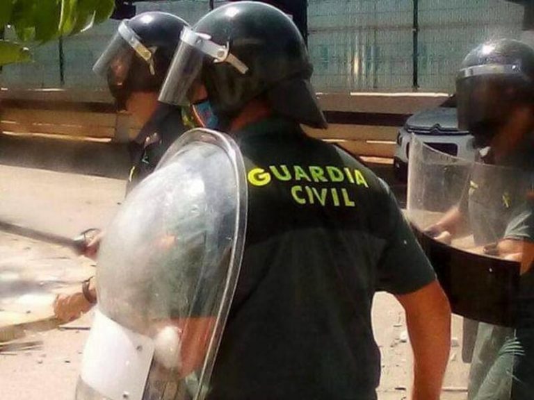 Cruzan la valla de Melilla 86 subsaharianos tras la entrada masiva de marroquíes en Ceuta