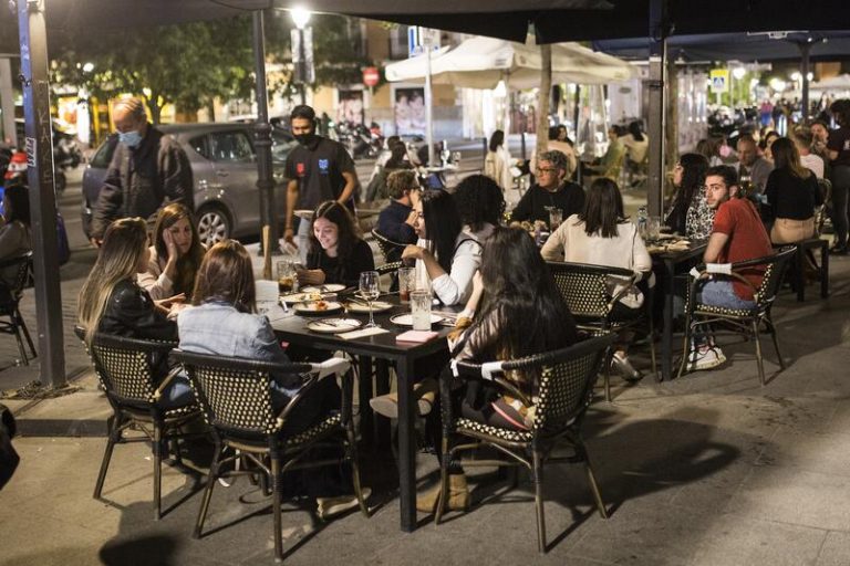 La restauración logra en marzo y abril sus mejores registros mensuales desde el verano
