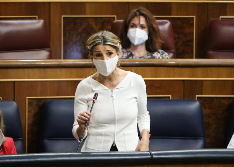 Díaz promete rendir cuentas si este año no está derogada la reforma laboral