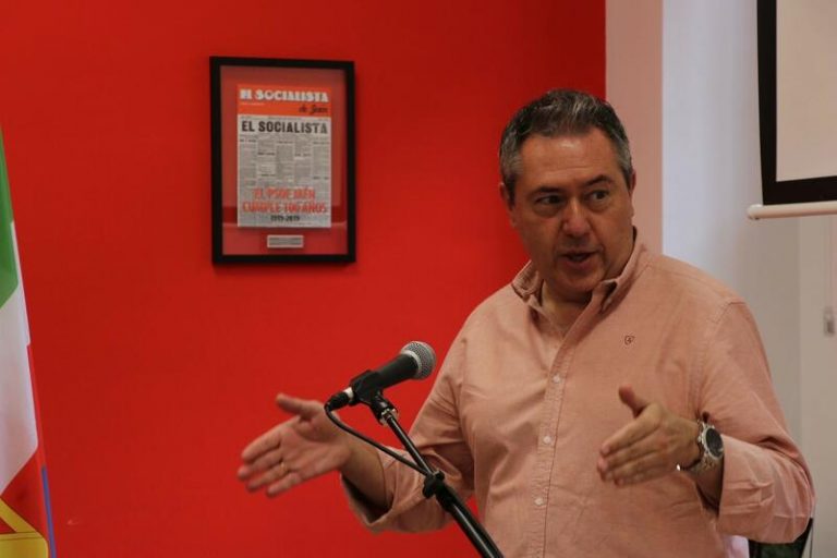 Espadas reitera su apuesta por un PSOE-A «fuerte y unido»