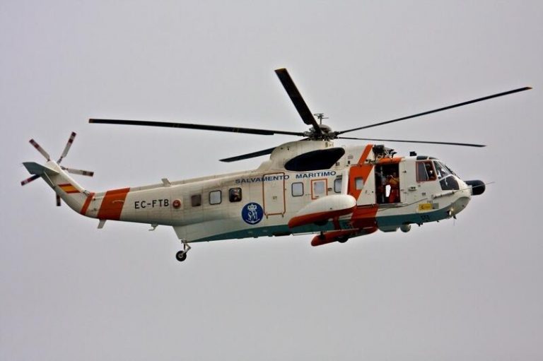 Rescatan una patera con 36 personas cuando al sur de Gran Canaria