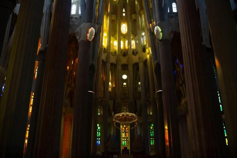 La Sagrada Familia reabre este sábado para los visitantes en fines de semana