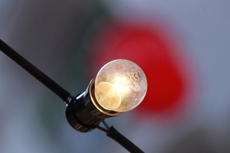 El recibo de la luz ya vale un 44% más que hace un año