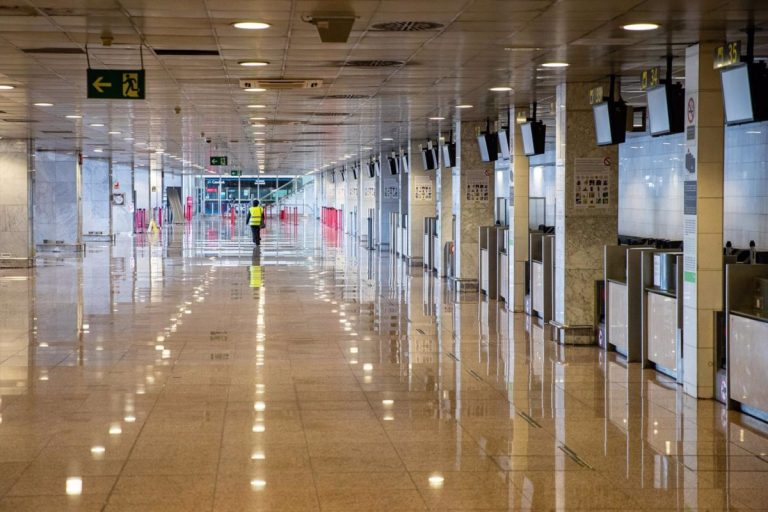 El TS: Los contratos de locales comerciales de Aena son concesiones, no alquileres