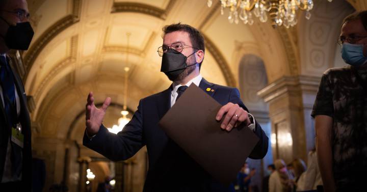 El Parlament inviste a Pere Aragonès presidente de la Generalitat de Cataluña