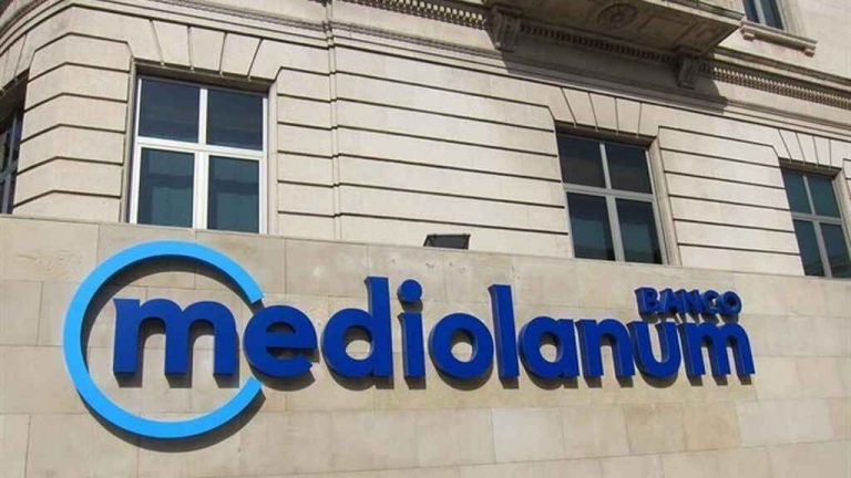 Banco Mediolanum prevé alcanzar una cartera crediticia de 1.000 millones este año
