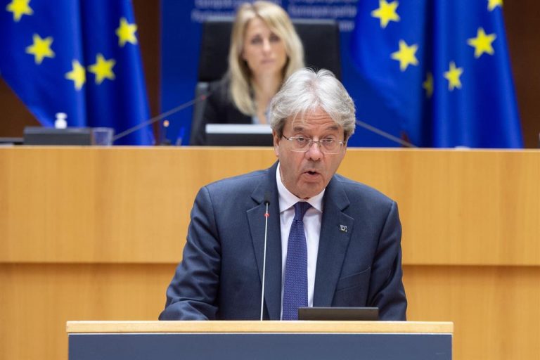 Bruselas envía una carta España pidiendo aclaraciones del plan de recuperación