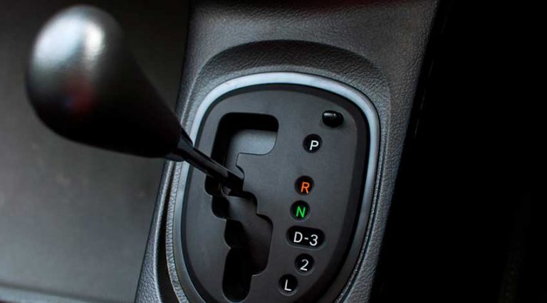 Cómo conducir un coche automático