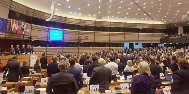 El Comité Europeo de las Regiones: El Certificado Verde Digital no debe ser discriminatorio