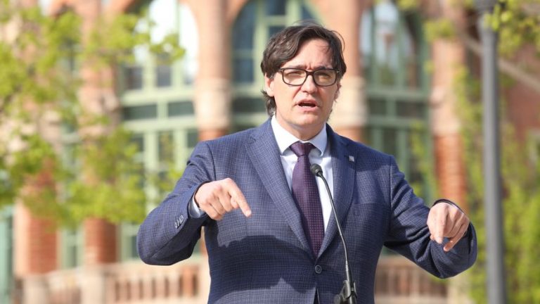 El 44% de los catalanes quieren al PSC en el Govern