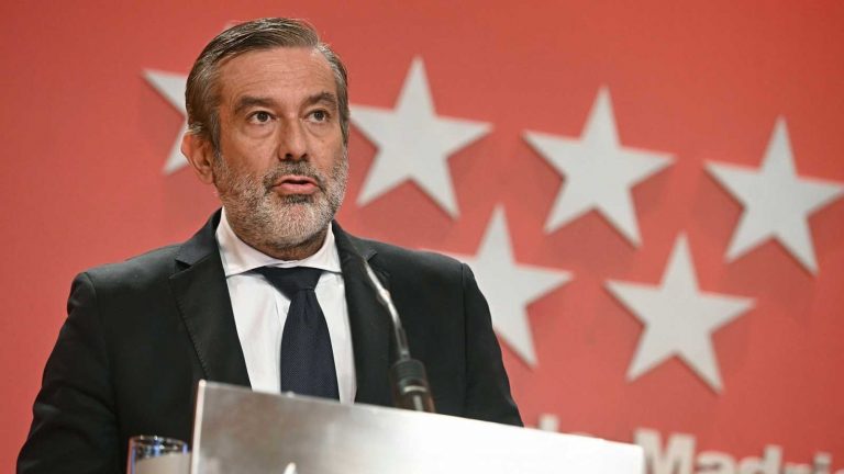 Madrid cumplirá «la decisión unilateral» de acoger menores