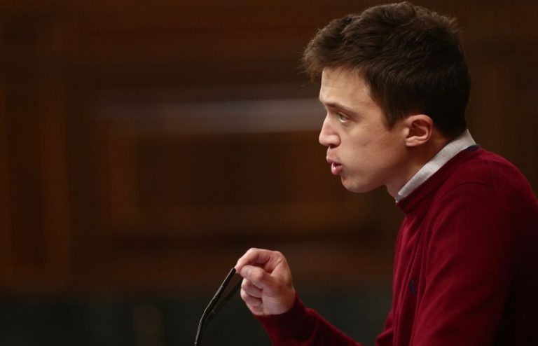 Errejón quiere que Sánchez explique su posición sobre suspender patentes de la vacuna Covid