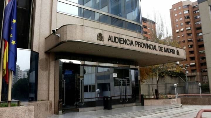 La Fiscalía denuncia a la directora y dos médicos de una residencia