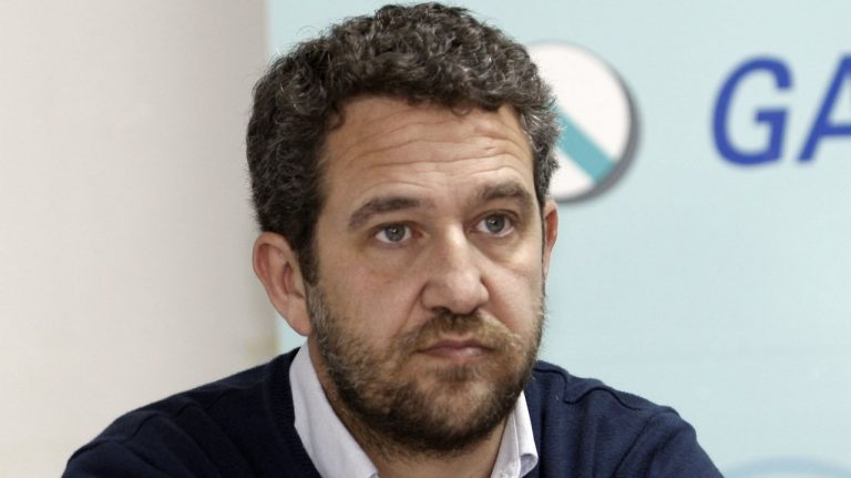 El PP acusa al Gobierno de «dejar tirados» a los empleados de Alcoa San Cibrao