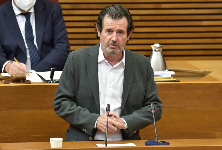 El PP valenciano: «Lo de Puig con el trasvase no es diálogo sino sumisión a Sánchez»