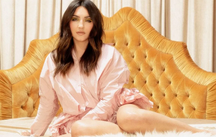 Julia Michaels Presenta “Not In Chronological Order”, Su Álbum Debut 3 Julia Michaels Not In Chronological Order