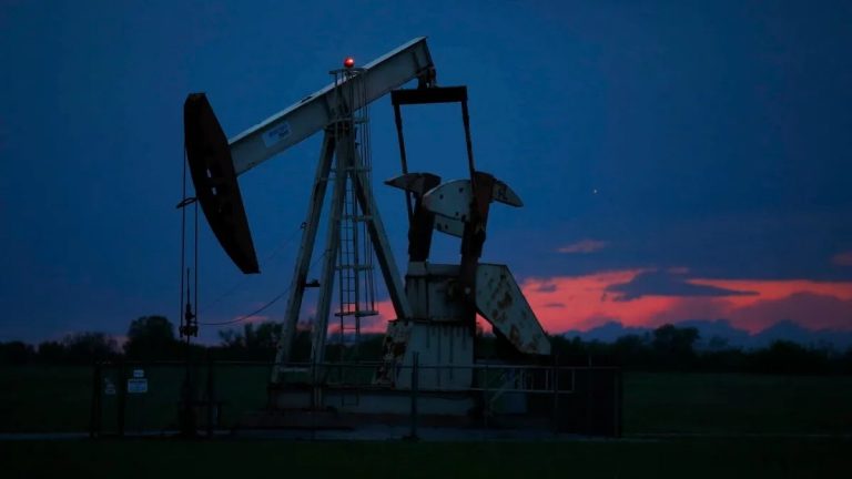 La OPEP eleva en 26.000 barriles su producción diaria de petróleo en abril