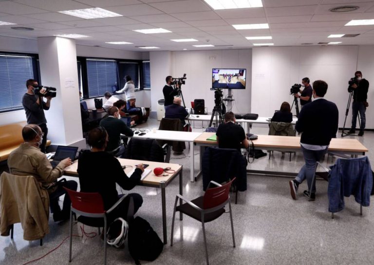 Los acusados del crimen de Cáseda piden «perdón» a la familia de las víctimas