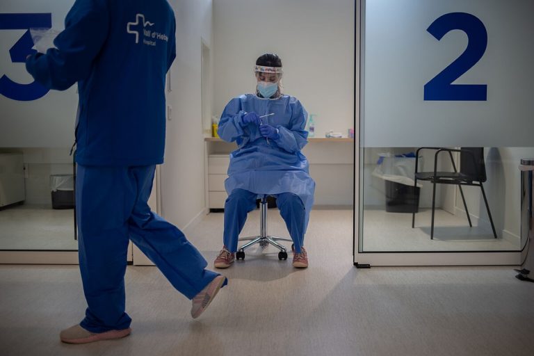 Los casos bajan a 125 en Navarra en una jornada sin fallecimientos