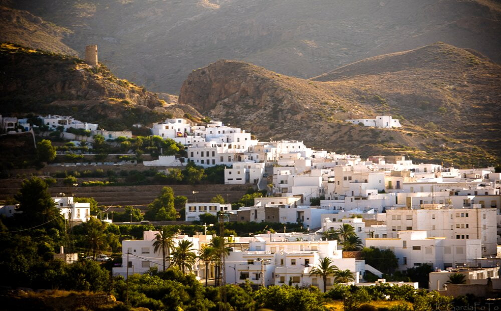 Níjar De Almeria: Un Espacio Natural Lo Rodea