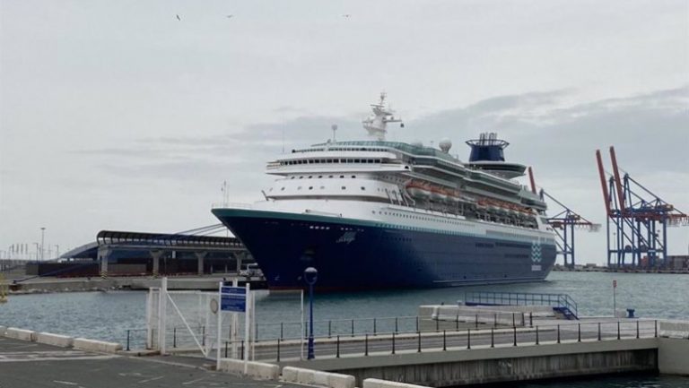 Trabajadores de Pullmantur impugnan judicialmente el ERE de la compañía naviera