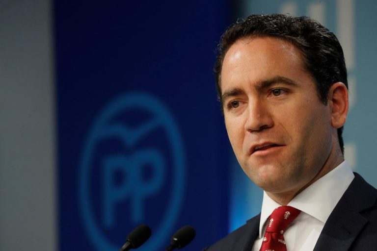 El PP afea a Sánchez que responda «crispado» a la mano tendida de Casado