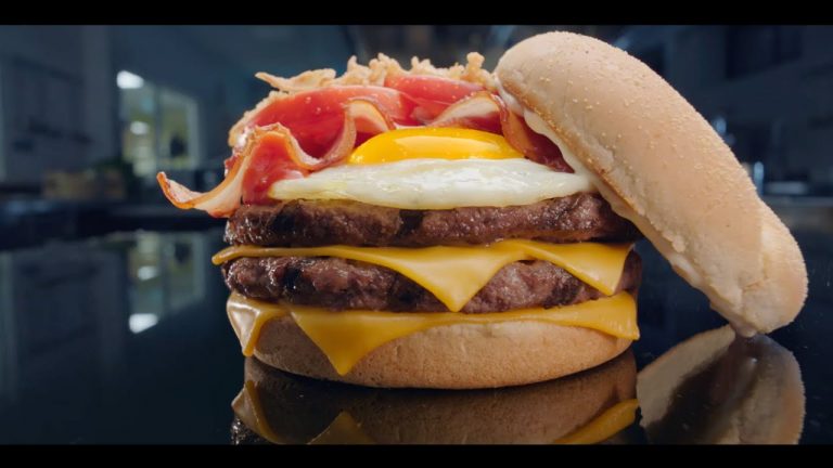 Cómo hacer la «The King Huevo» de Burger King