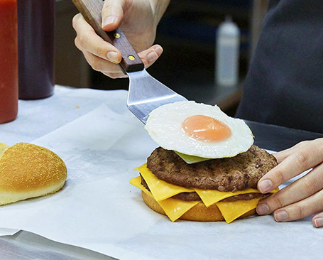 Una Hamburguesa Deliciosa Y Que Luce Muy Bien