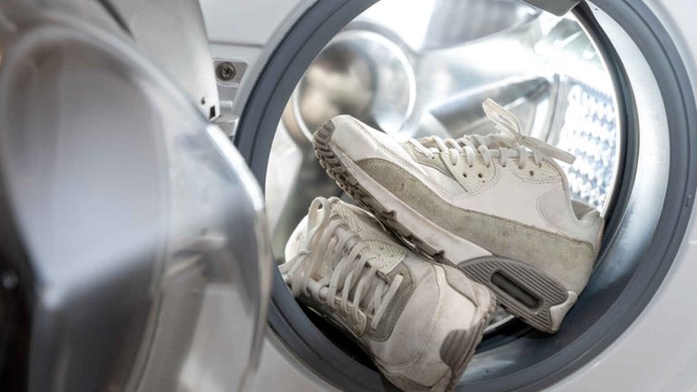 Cómo lavar las zapatillas de deporte en la lavadora