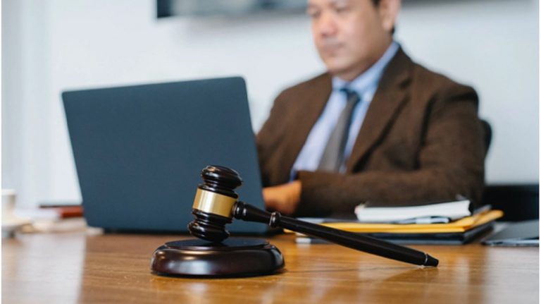 ¿Cómo encontrar el abogado perfecto para cada caso legal?