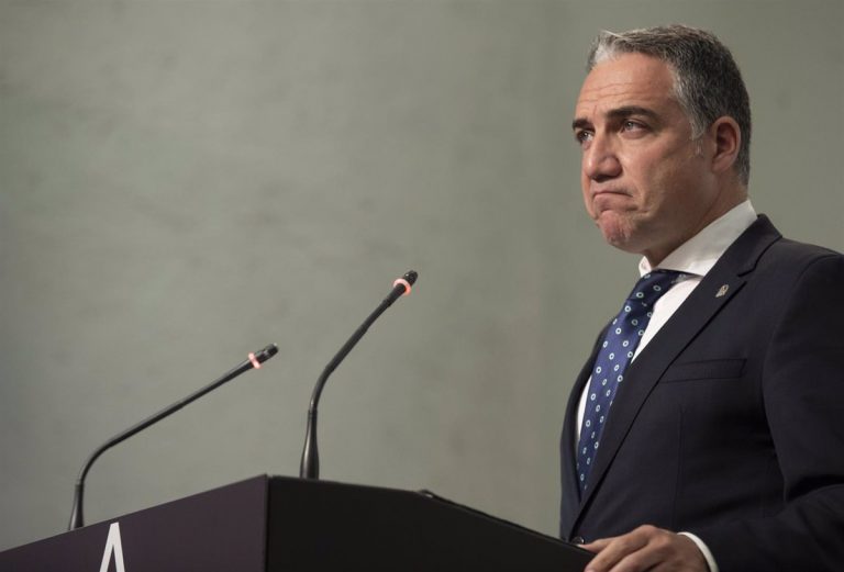 Andalucía pide no actuar «como si hubiera acabado» la pandemia