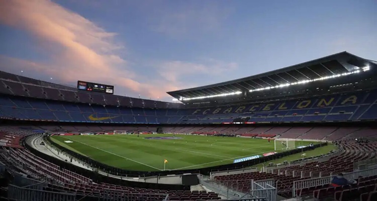 Reapertura Publico Estadios