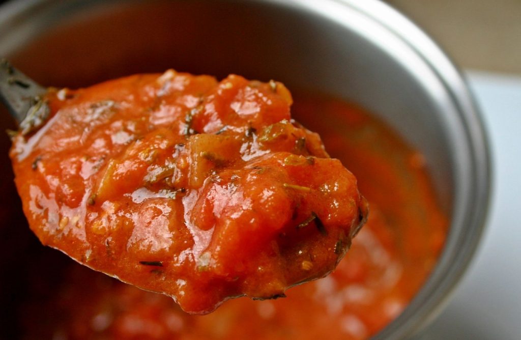 Albóndigas En Salsa: Esto Es Lo Que Debes Echarle A La Salsa Para Que Espese