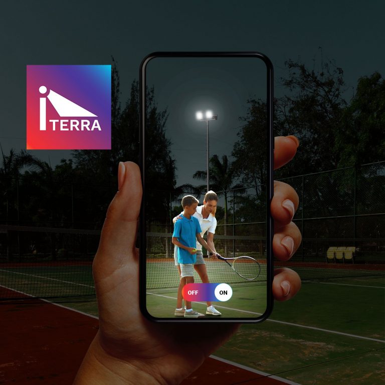 Schréder lanza iterra, una solución de control inalámbrica para aplicaciones deportivas