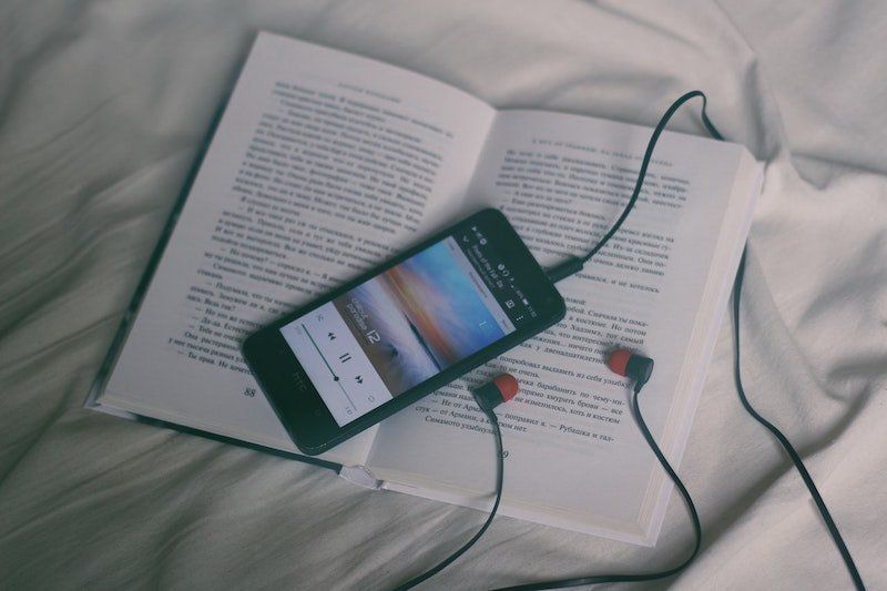 ¿Cómo Hacer Que Alexa Lea Un Libro?