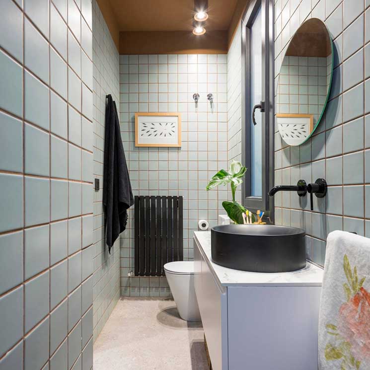 Ventajas e inconvenientes de pintar los azulejos del baño - Balnearian