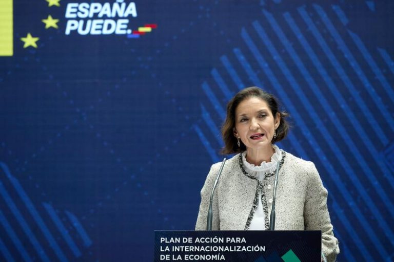 Maroto dice no entender la decisión de Reino Unido sobre España