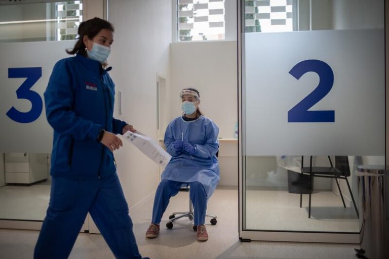 Cataluña alcanza los 1.400 casos y las 5 muertes por Covid en las últimas 24 horas