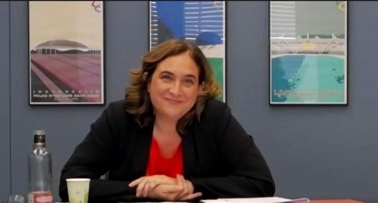 Colau ve en los indultos una «vía pragmática»